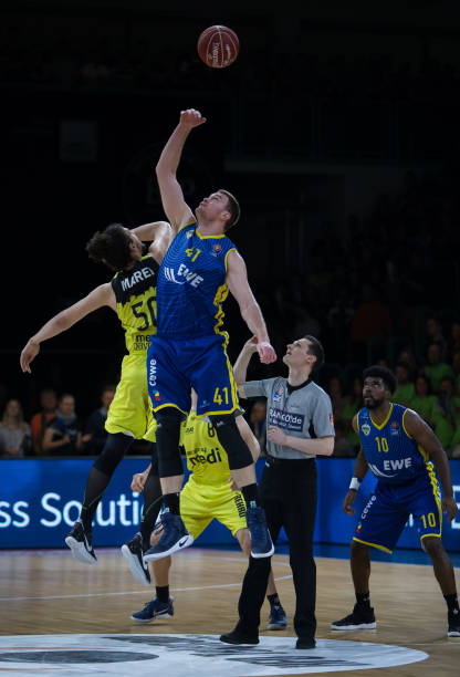 塞鸟则进入 塞鸟则进入